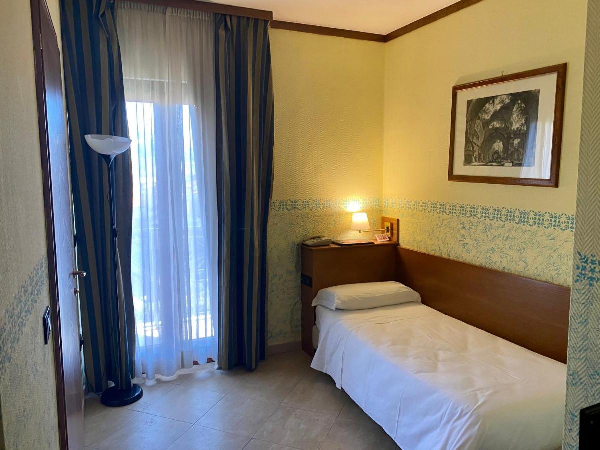 Hotel Park Imperatore Adriano 4*