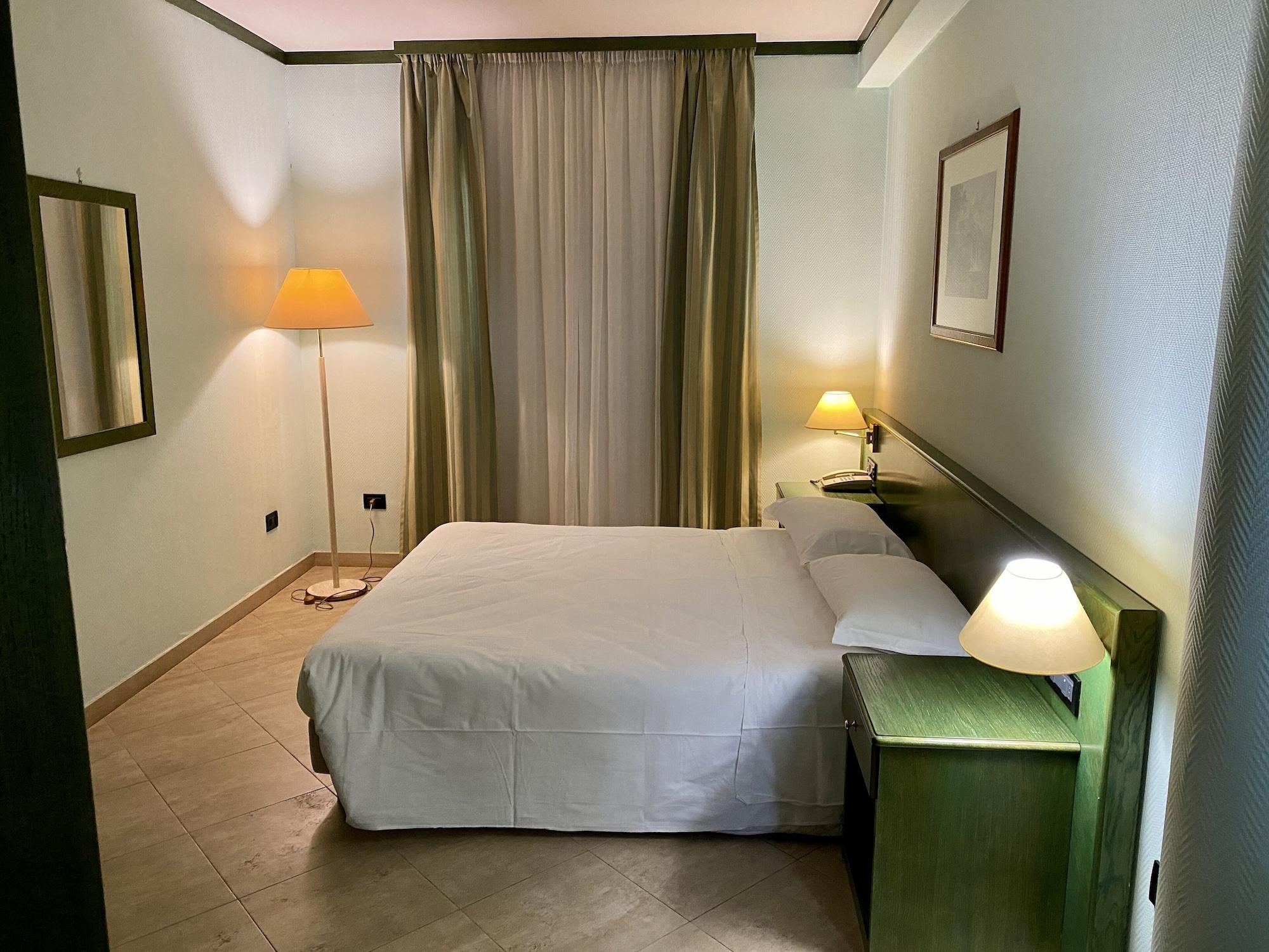 Hotel Park Imperatore Adriano 4*